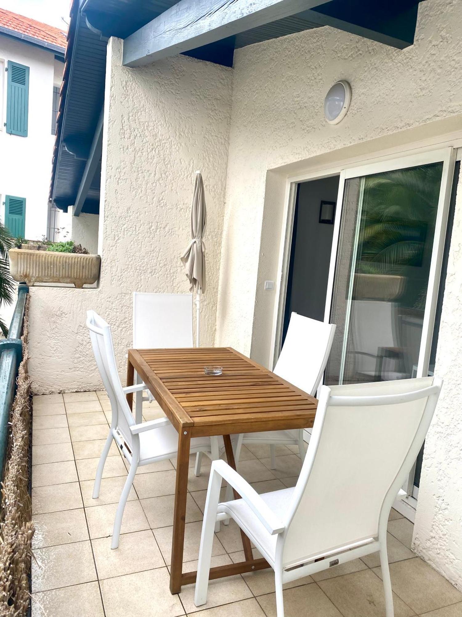 Charming 1 Bedroom Flat, Biarritz Center With Pool And Car Park ภายนอก รูปภาพ